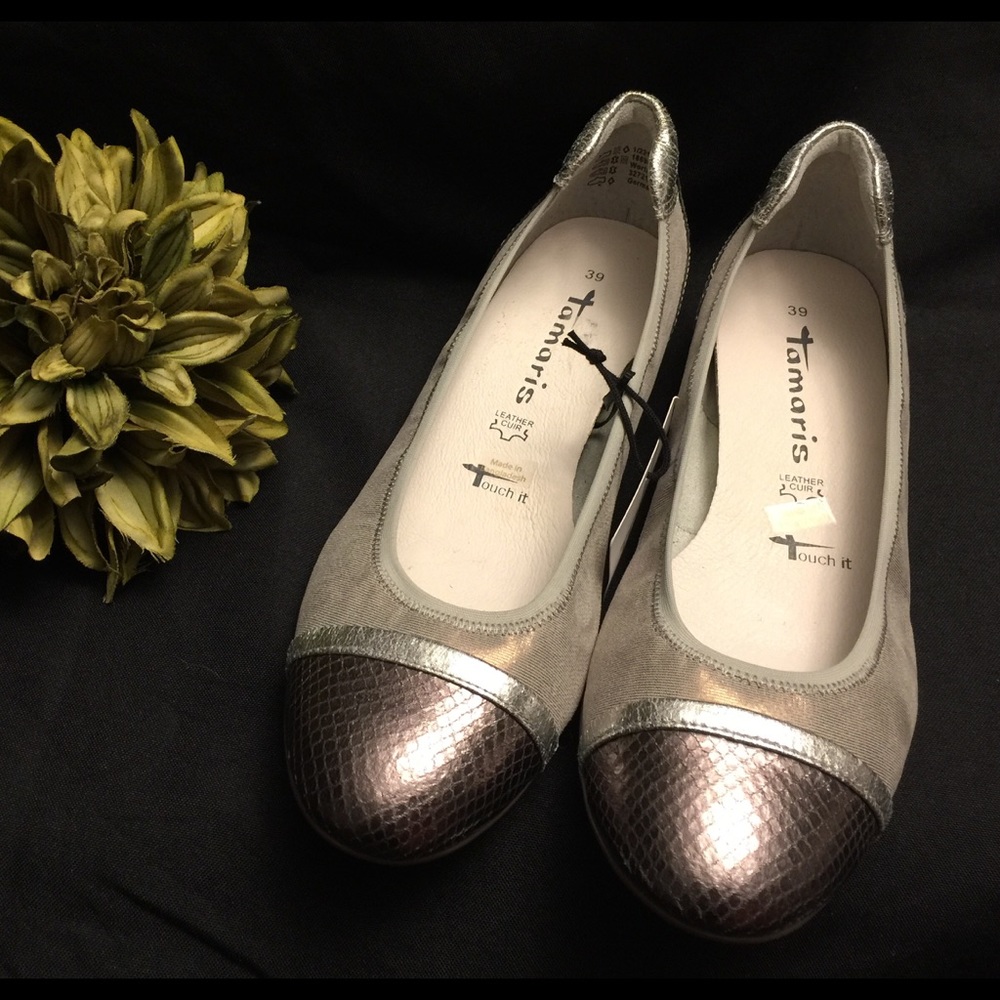Tamaris-Silver with pewter cap toe-New Size: 39